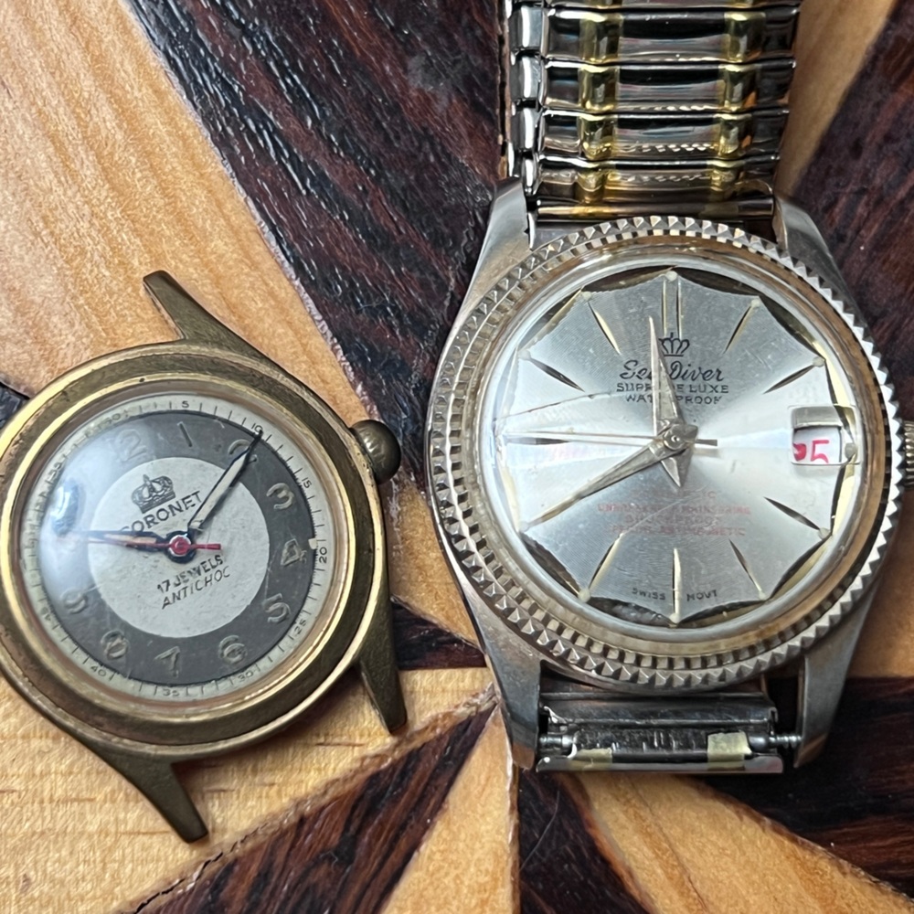 2 vintage men’s watches